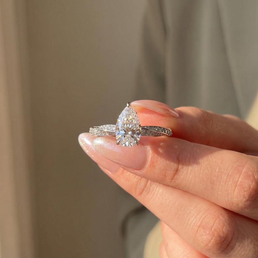 Pear Cut Lab-Grown Diamond Engagement Ring with Twisted Pavé Band | 14K Gold